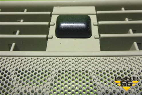 Дефлектор воздушный (обдув лобового стекла) (8E0819635E) для Audi A4 (В7) с 2004-2009г (А4)