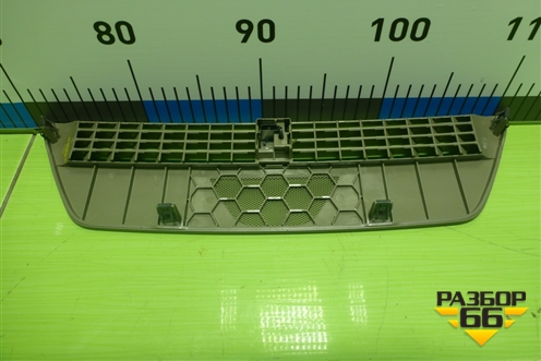 Дефлектор воздушный (обдув лобового стекла) (8E0819635E) для Audi A4 (В7) с 2004-2009г (А4)