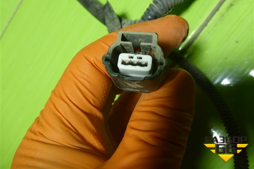 Проводка заднего бампера (240151532R) для Renault Kaptur с 2016г (Каптюр)