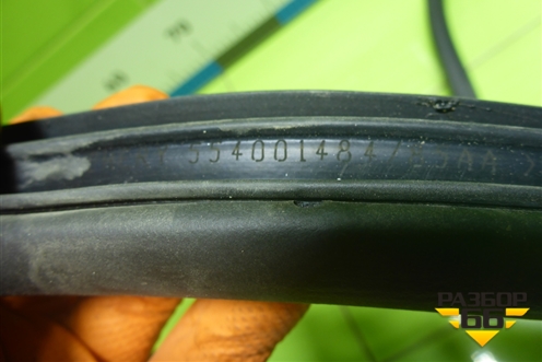 Уплотнитель двери передней правой (на кузов) (J686107114 554001484AA) для Chery Tiggo 4 Pro с 2020-2025г (Тиго 4 Про)