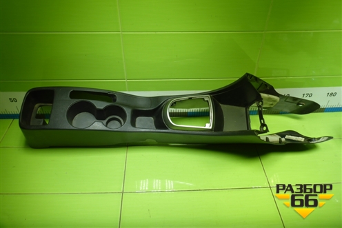 Консоль (846114L000RY) для Hyundai Solaris с 2010-2016г (Солярис)