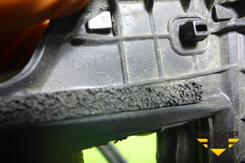 Уплотнитель двери передней правой (на дверь) для Chery Tiggo 4 Pro с 2020-2025г (Тиго 4 Про)