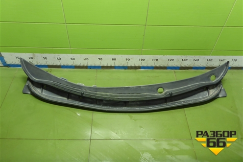 Решетка стеклоочистителей (дубликат) для Hyundai Solaris с 2010-2016г (Солярис)