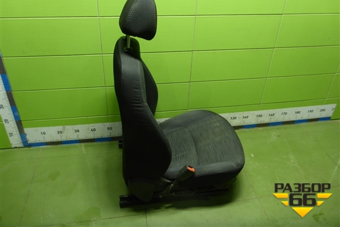 Сиденья комплект (седан, без подогрева) для Hyundai Solaris с 2010-2016г (Солярис)