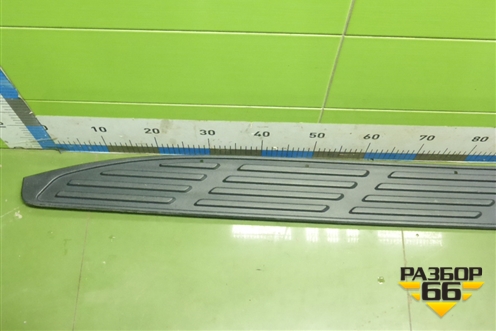 Накладка на порог наружная правая (на подножку) (517716A190) для Lexus LX-600 с 2021г (ЛХ)