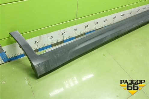 Накладка на порог наружная правая (01862742) для Geely Atlas с 2016-2022г (Атлас)