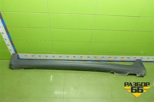 Накладка на порог наружная левая (X-Line) (87753H0500) для Kia Rio с 2017г (Рио 4)