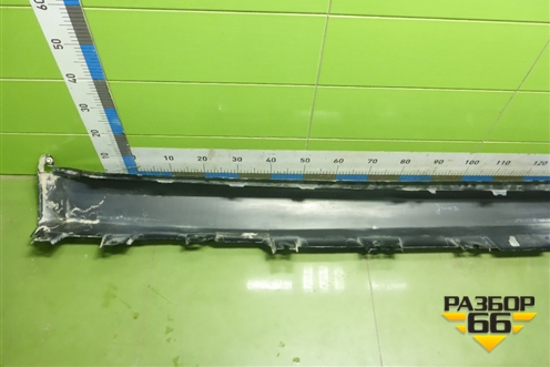 Накладка на порог наружная левая (М-Пакет) (51778069983) для BMW X7 G07 с 2018г (Х7 Г07)