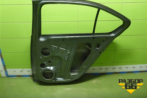 Дверь задняя правая (лифтбек) (5E5833056B) для Skoda Octavia (A7) с 2013г (Октавия)