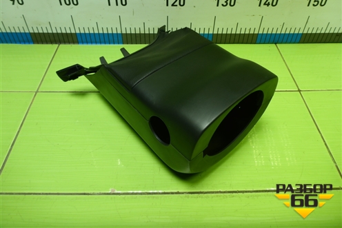 Кожух рулевой колонки (5E0858566C) для Skoda Octavia (A7) с 2013г (Октавия)