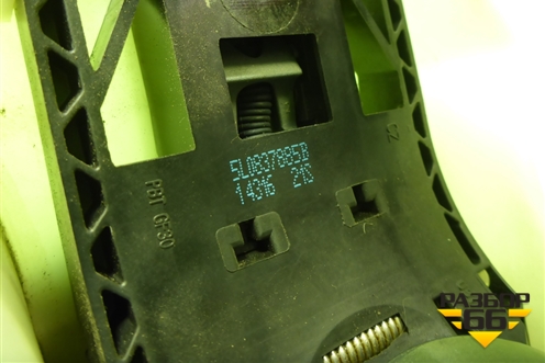 Ручка наружная двери передней левой (5L0837885B) для Skoda Octavia (A7) с 2013г (Октавия)