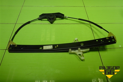 Стеклоподъёмник электрический задний правый (без моторчика) (5E0839462) для Skoda Octavia (A7) с 2013г (Октавия)