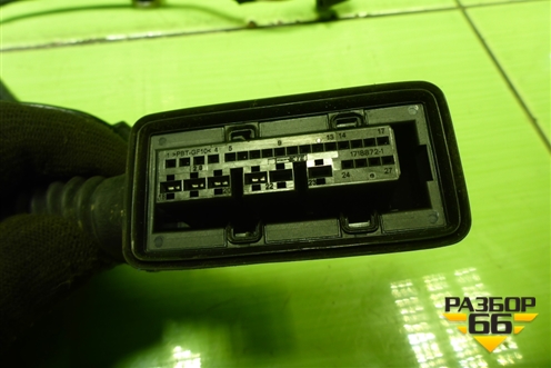 Проводка двери задней левой (5E0971693C) для Skoda Octavia (A7) с 2013г (Октавия)