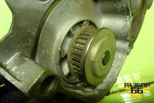 Насос водяной помпа (1.4л CZD с термостатом) (04E121121K) для Skoda Octavia (A7) с 2013г (Октавия)