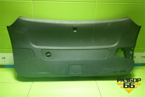 Обшивка двери багажника (4K8867979) для Audi A7 с 2018г (А7)