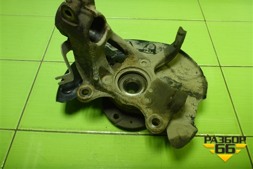 Кулак поворотный передний правый для Skoda Octavia (A7) с 2013г (Октавия)