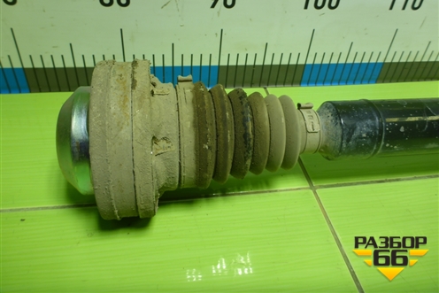 Привод передний правый (шлиц-37) (5Q0407272F) для Skoda Octavia (A7) с 2013г (Октавия)