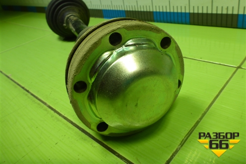 Привод передний левый (шлиц-37) (5Q0407271G) для Skoda Octavia (A7) с 2013г (Октавия)