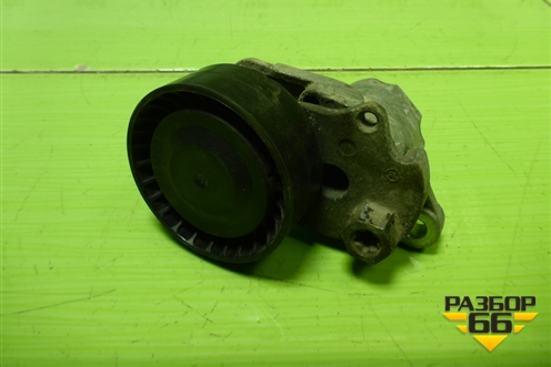 Кронштейн ролика натяжителя (1.4л CZD) (04E145299L) для Skoda Octavia (A7) с 2013г (Октавия)