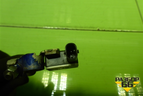 Клемма аккумулятора минус (5Q0915181J) для Skoda Octavia (A7) с 2013г (Октавия)