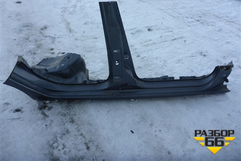 Порог со стойкой правый (лифтбек) для Skoda Octavia (A7) с 2013г (Октавия)