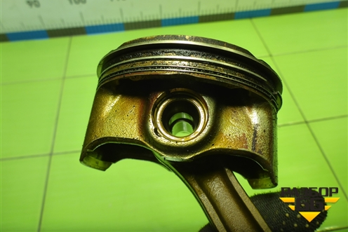 Поршень с шатуном (F18D4) для Chevrolet Cruze c 2009-2015г (Круз)