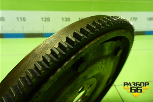 Маховик (1.6л 4G18) для Mitsubishi Lancer-9  с 2003-2008г (Лансер)