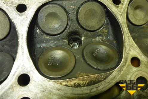 Головка блока цилиндров  (1.6л 4G18) для Mitsubishi Lancer-9  с 2003-2008г (Лансер)