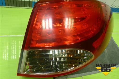 Фонарь задний наружный правый (924022Z000) для Hyundai ix 35 с 2010г (Ай икс 35)