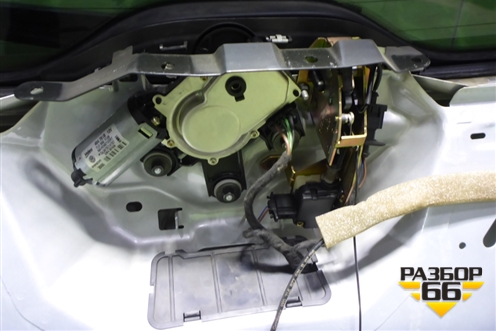 Дверь багажника со стеклом для Volkswagen Touareg c 2002-2010г (Туарег)