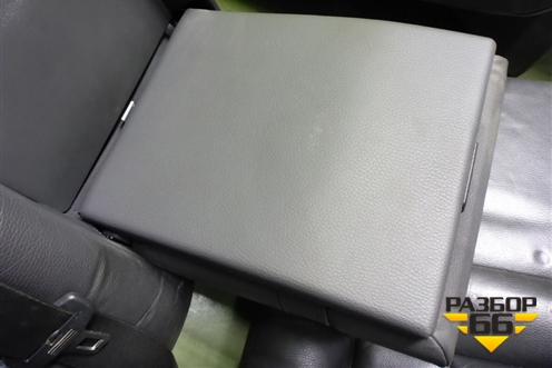 Сиденья комплект (AIR BAG подогрев) для Volkswagen Touareg c 2002-2010г (Туарег)