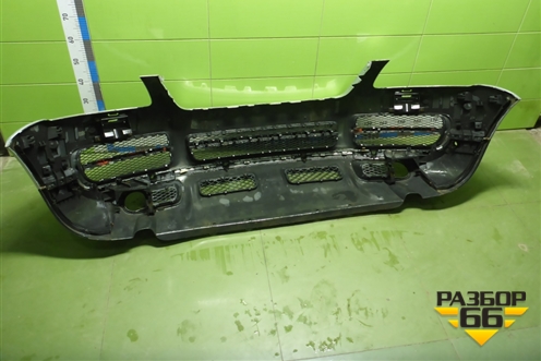 Бампер передний (под парктроник до 2006г) (7L6807217R) для Volkswagen Touareg c 2002-2010г (Туарег)