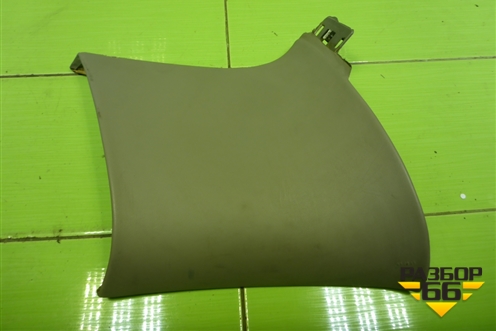 Обшивка стойки задняя верхняя левая (задняя часть) (7L6867245) для Volkswagen Touareg c 2002-2010г (Туарег)