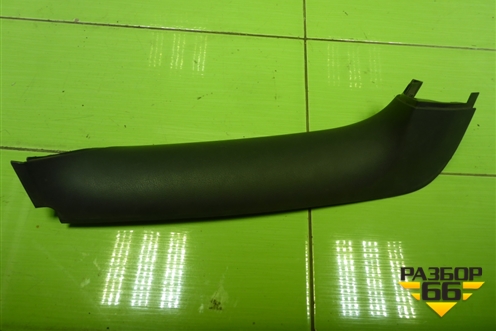 Обшивка двери багажника (правая) (7L6867672C) для Volkswagen Touareg c 2002-2010г (Туарег)