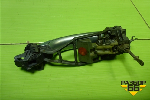 Ручка наружная двери передней левой (7L0837855D) для Volkswagen Touareg c 2002-2010г (Туарег)