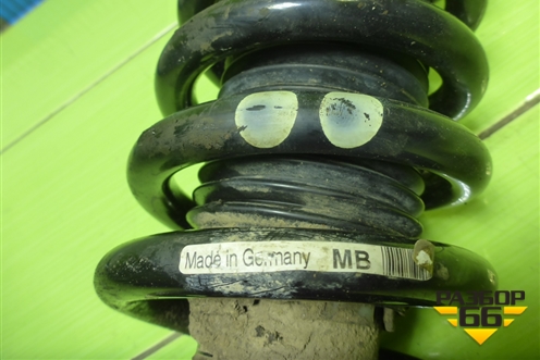 Амортизатор передний правый (7L6413032) для Volkswagen Touareg c 2002-2010г (Туарег)