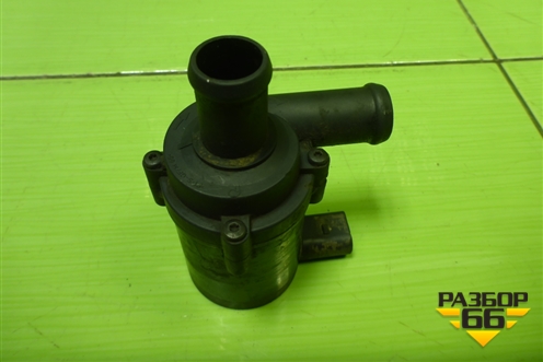 Насос электрический помпа (7L0965561) для Volkswagen Touareg c 2002-2010г (Туарег)