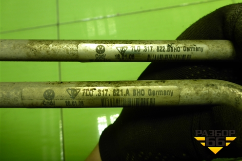 Трубки охлаждения КПП (7L0317822 7L0317821) для Volkswagen Touareg c 2002-2010г (Туарег)