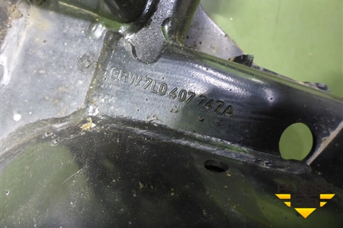 Подрамник передний АКПП (7L0499311C) для Volkswagen Touareg c 2002-2010г (Туарег)