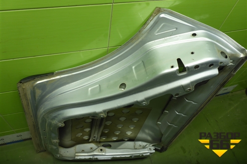 Дверь задняя левая для Volkswagen Touareg c 2002-2010г (Туарег)