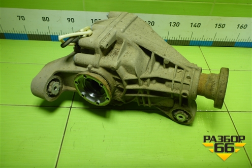 Редуктор заднего моста (4460310019) для Volkswagen Touareg c 2002-2010г (Туарег)