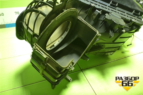 Корпус отопителя (7L0820005EA) для Volkswagen Touareg c 2002-2010г (Туарег)