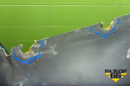 Локер задний правый (7L6810972A) для Volkswagen Touareg c 2002-2010г (Туарег)