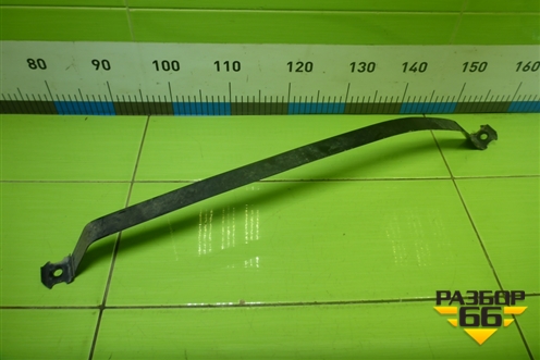 Лента крепления топливного бака (7L0201392) для Volkswagen Touareg c 2002-2010г (Туарег)