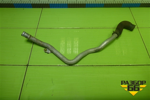 Трубка системы охлаждения для Volkswagen Touareg c 2002-2010г (Туарег)