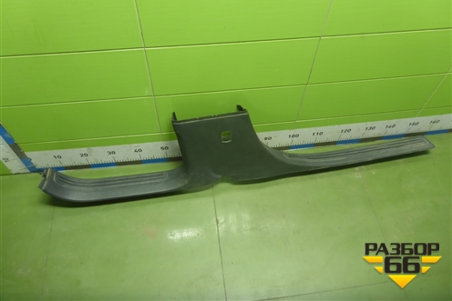 Накладка порога внутренняя левая (7L0853369) для Volkswagen Touareg c 2002-2010г (Туарег)