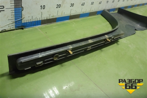 Накладка порога внутренняя левая (7L0853369) для Volkswagen Touareg c 2002-2010г (Туарег)