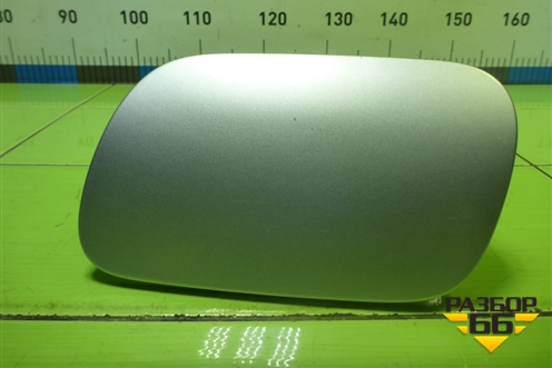 Лючок бензобака (7L6809905B) для Volkswagen Touareg c 2002-2010г (Туарег)