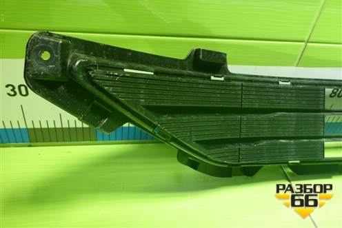 Решетка в передний бампер центральная (8889709619) для Geely Emgrand 7 (SS11) с 2021г (Эмгранд)