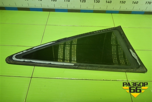 Стекло глухое левое (3-х дверный кузов) для Opel Corsa D с 2006-2014г (Корса Д)